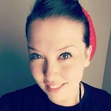 Jenn Sullivan-Cox (@jennlistens)