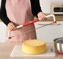 Amazon.com: WiuCYS XL Adjustable Cake Layer Cutter Leveler ...
