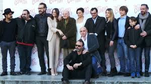 Jun 16, 2021 · tutti contro il blocco dei licenziamenti. Tutti Contro Tutti Incontro Con Rolando Ravello E I Protagonisti Del Film