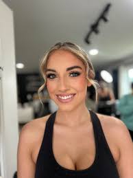 My girl is graduating!!! New hair for this new chapter of life🫶🏻🫶🏻