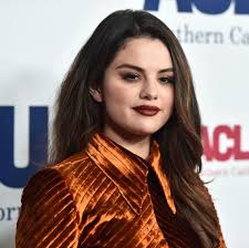 She was named after tejano singer selena, who died in 1995. Selena Gomez Says She Felt Pressure To Be Sexual In Music Videos