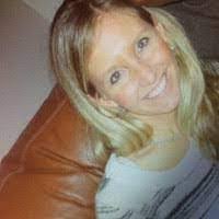 Leslie Bingham's Instagram, Twitter & Facebook