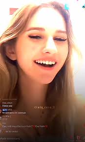 Eva en Vivo: Descubre los Misterios de Crazy Casa