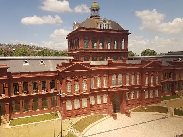 The Red House – Parliament