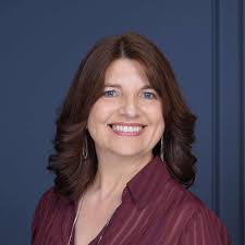 What are the best local dessert spots in Happy Valley?