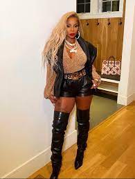 Blige has big news to share? Mary J Blige Mary J Blige Added A New Photo