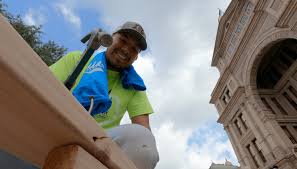 Texas Marine Vet and family to receive Habitat for Humanity Home, pieces  built