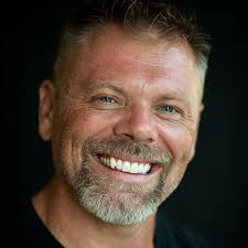 The Predictable Profits Playbook: The Entrepreneur's Guide to Dominating  Any Market