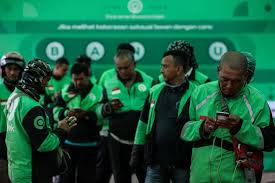 Ia membolehkan anda membuat pilihan yang terbaik demi keperluan dan pembelanjaan anda. Gojek Dan Grab Indonesia Bantu Mitra Ojol Dapatkan Keringanan Kredit