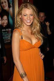 Zira pek az gorundu filmlerde. Blake Lively The Sisterhood Of The Traveling Pants 2 Video Clips With Miley Cyrus Can T Be Tamed The Idea Girl Says Word Press