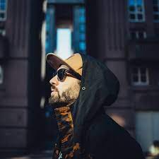 Paloma pradal), the new crown (feat. Taiwan Mc Spotify