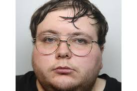 Dangerous predator' jailed after messaging decoy 14-year-old