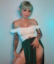 Alien Trash Kitty Pic | Sex.com