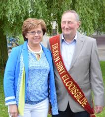 We did not find results for: Deken Geert Vrommant En Echtgenote Ketty Klaar Voor Zotte Ma Pittem Het Nieuwsblad Mobile