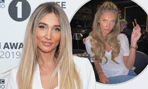 Megan elizabeth mckenna (born 26 september 1992) is an english television personality and singer. Megan Mckenna Is Dating London Businessman Josh Riley Daily Mail Online