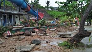 Lampung dengan sejuta tempat wisata salah satunya pantai laguna helau di kalianda lampung selatan. Jurnal Metro Analisa Jadi Fakta Pasca Tsunami Tempat Wisata Pantai Sepi Dan Lumpuh Total