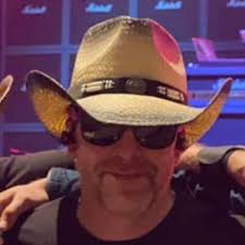 What are the retirement benefits and procedures for a Metra commuter  railroad employee with 30.5 years of service and 5 years until retirement?