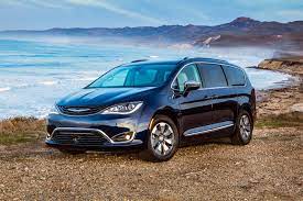 2018 Chrysler Pacifica Hybrid Review Ratings Edmunds
