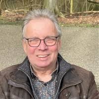 20+ "John Ast" profiles