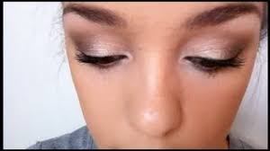 easy and beautiful homeing makeup