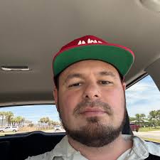 Well everyone, the guys did it again! Another huge 10ft great white shark  caught off the coast of Ft. Lauderdale Florida! These massive great white  sharks are starting to show up more