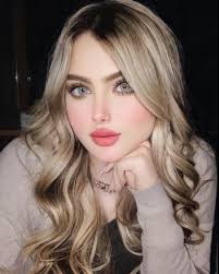 شنط سفر فيها خدوش بسيطة اووي هطلع الوحدة ب 200♥