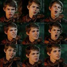 Eyelinered take in once upon a time. Pin By Olevia Sizemore On Books Peter Pan Ouat Robbie Kay Peter Pan Once Upon A Time Peter Pan