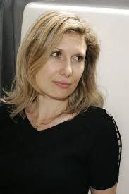 Barbara Fronda's Instagram, Twitter & Facebook