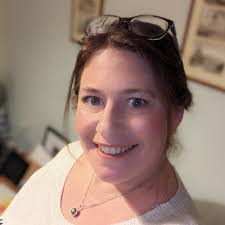 Rachel Collier's Instagram, Twitter & Facebook