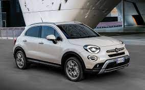 The fiat 500x gets the retro looks of the 500 city car and grafts them on to a small crossover body. Fiat 500x The Fearless Crossover Fiat Official