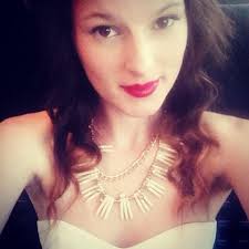 Fay Louise Knott (@Faylouiseeknott)