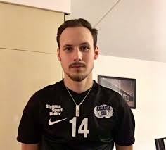 Rekordjakt! Arlandas Daniel Eklund är på rekordjakt och har efter mindre än  halva säsongen redan gjort 61 poäng i herrtrean vilket bara är 19 poäng  från "all time high". (Albin Nordstrand, IBK