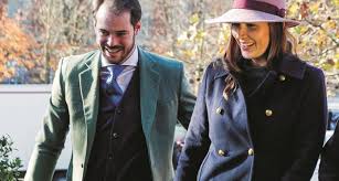 La combinaison des deux maladies qui touche claire est dangereuse, elle peut être mortelle… « notamment parce que le système immunitaire de ma femme a été gravement affaibli. La Princesse Claire Fete Ses 34 Ans Le Quotidien