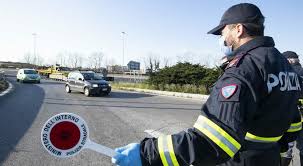 Spostamenti, coprifuoco, negozi aperti, visite ad amici e parenti e autocertificazione: Zona Arancione In Lombardia Veneto Emilia Romagna Calabria E Sicilia Cosa Cambia Spostamenti Coprifuoco Bar E Ristoranti