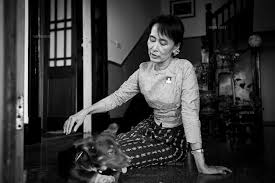 Aung san suu kyi, the leader of myanmar's democratically elected ruling party, has called on her compatriots to protest against military control after a coup was staged in the early hours of monday morning. Aung San Suu Kyi At Her Home In University Avenue Rangoon Burma S Democracy Icon And Leader Of The Opposition Party The National League For Burma San Mackay