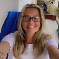 20+ "Julie Pick" profiles