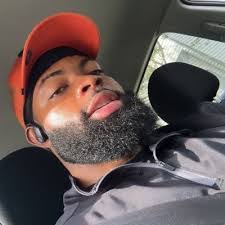 Robbie Hurst's Instagram, Twitter & Facebook