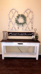 Farmhouse Inn Table In 2020 Farmhouse Inn Decor Table