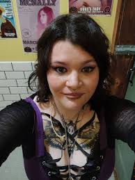 Does the nutcracker look better with fringe?