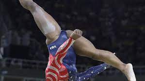 The greatest gymnast of our time and probably ever, simone biles, now has another two moves that will bear her name. Turnerin Simone Biles In Olympia Rio 2016 Video Youtube Grosse Schweizer Illustrierte