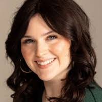 Jenny Gary's Instagram, Twitter & Facebook