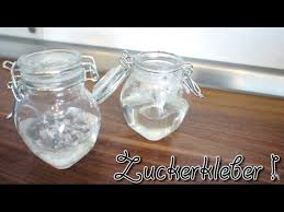 Das glas über nacht in den kühlschrank stellen. Diy Zuckerkleber Essbarer Kleber Mit Cmc Und Ohne Sugarglue Von Kuchenfee Youtube