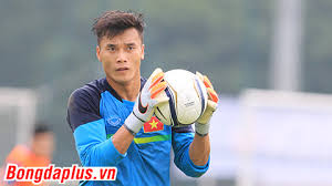 Nguyễn quang hải là người ghi cả hai bàn thắng cho u23 việt nam, trong đó bàn thắng thứ 2 xứng đáng là một trong những bàn thắng đáng nhớ nhất lịch sử bóng đá việt nam. Thá»§ Thanh Bui Tiáº¿n DÅ©ng Bá»‡ Phong Tháº§m Láº·ng Cá»§a U23 Viá»‡t Nam