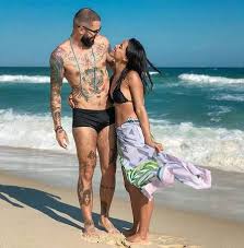 Veja notícias, fotos, vídeos, quizzes e colunas Ex Bbb Wagner Usa Saia Em Premio E Revela Que Fez Transplante Capilar 9 Horas De Cirurgia Famosos Extra Online