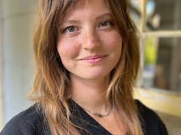 Mia Henderson, CMHC Intern