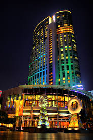 Crown Casino Melbourne Sculptures And Lights Melbourne Trip Victoria Australia Melbourne Australia