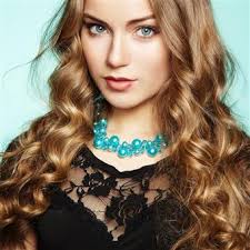 Michelle Simoneaux @ Ultraviolet Salon