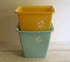 Reserved Vintage Rubbermaid Wastebaskets Small Bathroom Etsy Bathroom Trash Can Wastebaskets Rubbermaid