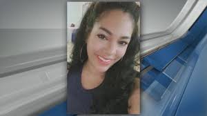 Lindsey Fontenot's Instagram, Twitter & Facebook