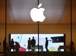 It can reflect on the current distribution of apple daily returns and investor. Apple Stock Drops On Weak Iphone Sales Companies Gulf News
